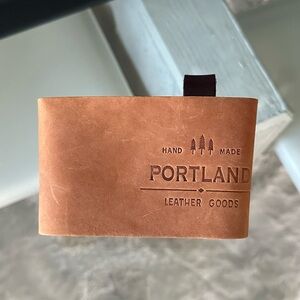 Dakota Mug Holder Portland Leather Goods